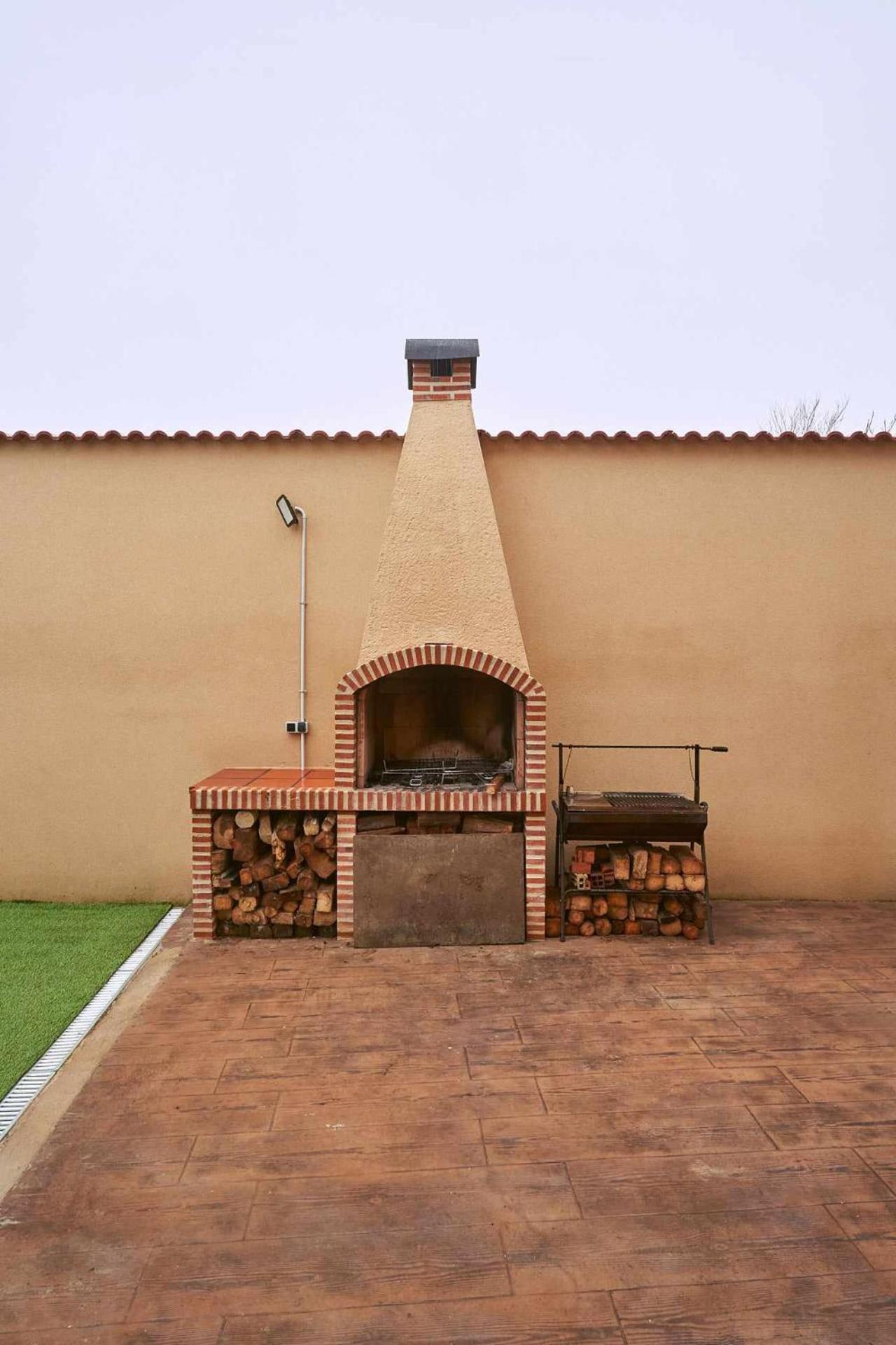 Casa Rural Nueve Villas Amusco Exterior photo